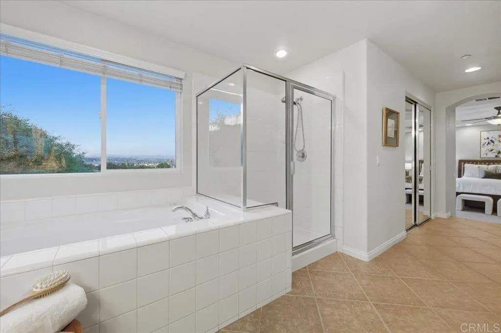 https://cdn.realtyfeed.com/cdn/127/306662946/177884577521030cbb9de7575900d5cc.webp