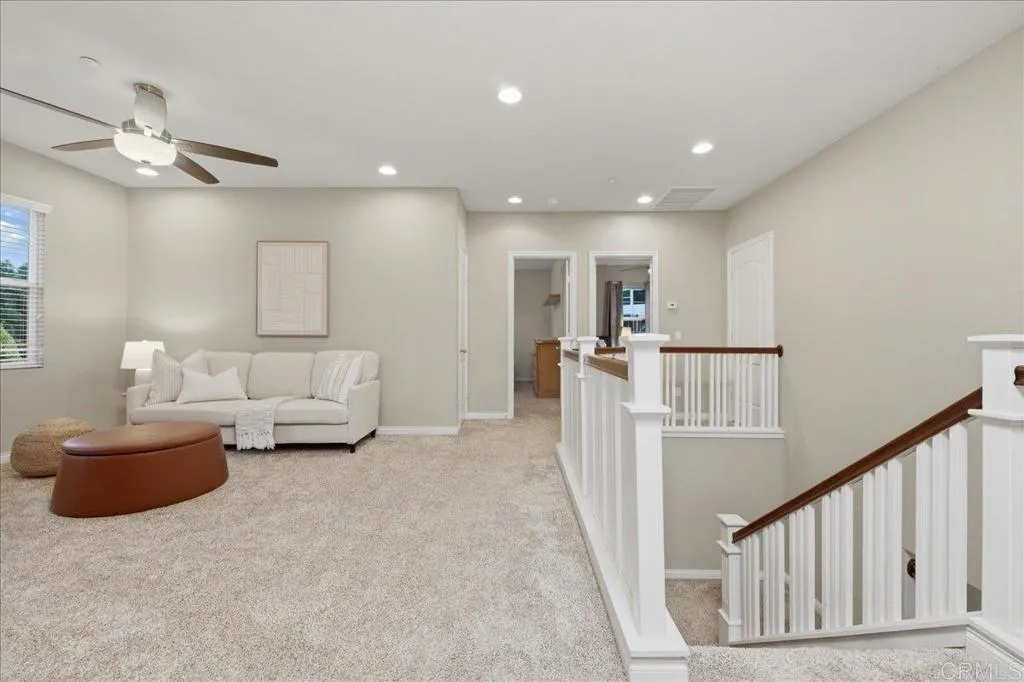 https://cdn.realtyfeed.com/cdn/127/306662946/739d6c36aa2f908bc111b47727e25161.webp