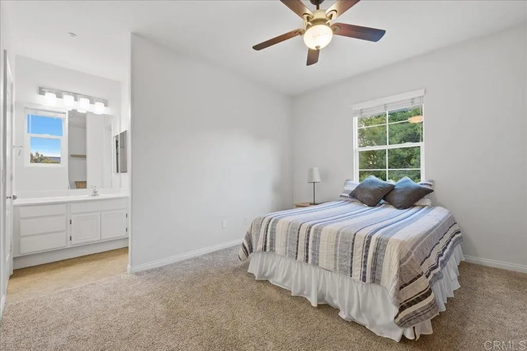 https://cdn.realtyfeed.com/cdn/127/306662946/815d6f1bb5fd0e81a85a597576fa4243.webp