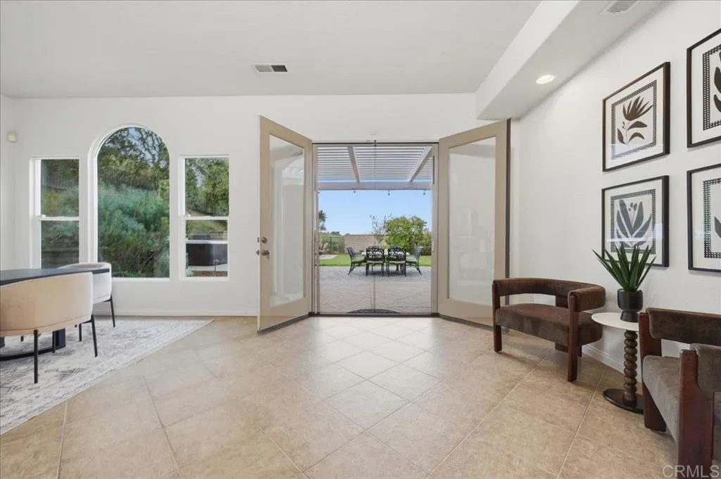 https://cdn.realtyfeed.com/cdn/127/306662946/ed724be2879ad83967b14f4b4342c655.webp