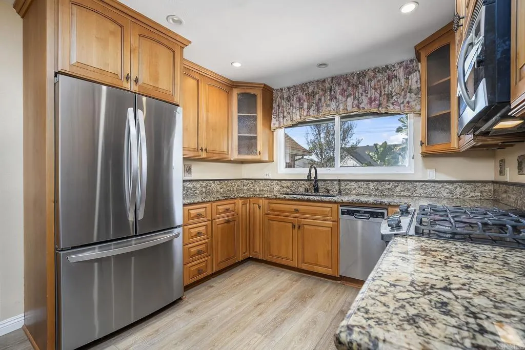https://cdn.realtyfeed.com/cdn/127/306662995/b40e551e7d2c2913b5c51e19d6246605.webp