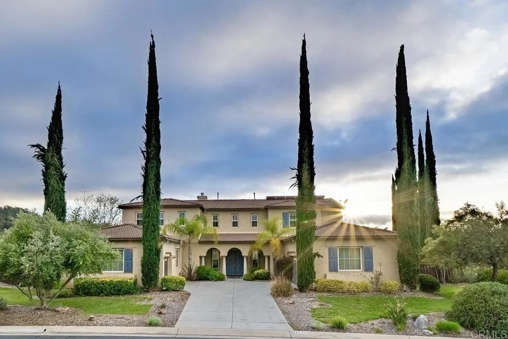 https://cdn.realtyfeed.com/cdn/127/306663012/876a74c13a99367c49a55166f82c9c6b.webp
