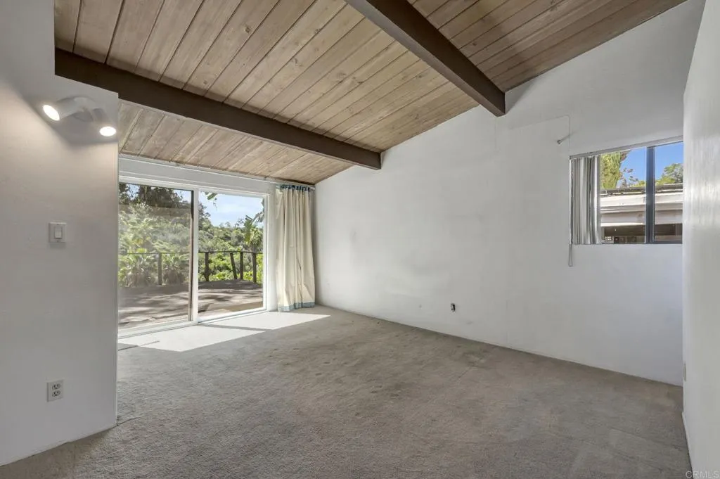 https://cdn.realtyfeed.com/cdn/127/306663090/3327e71634d2a7eaec947905ac339116.webp