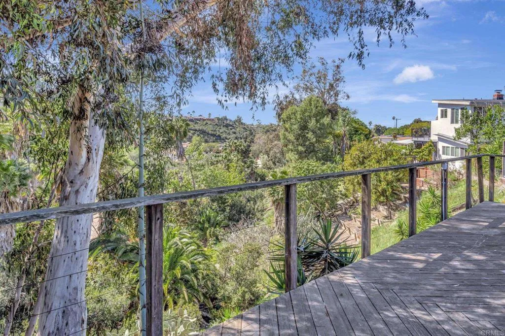 https://cdn.realtyfeed.com/cdn/127/306663090/8ced259812cbe7acc0c259da095f7018.webp