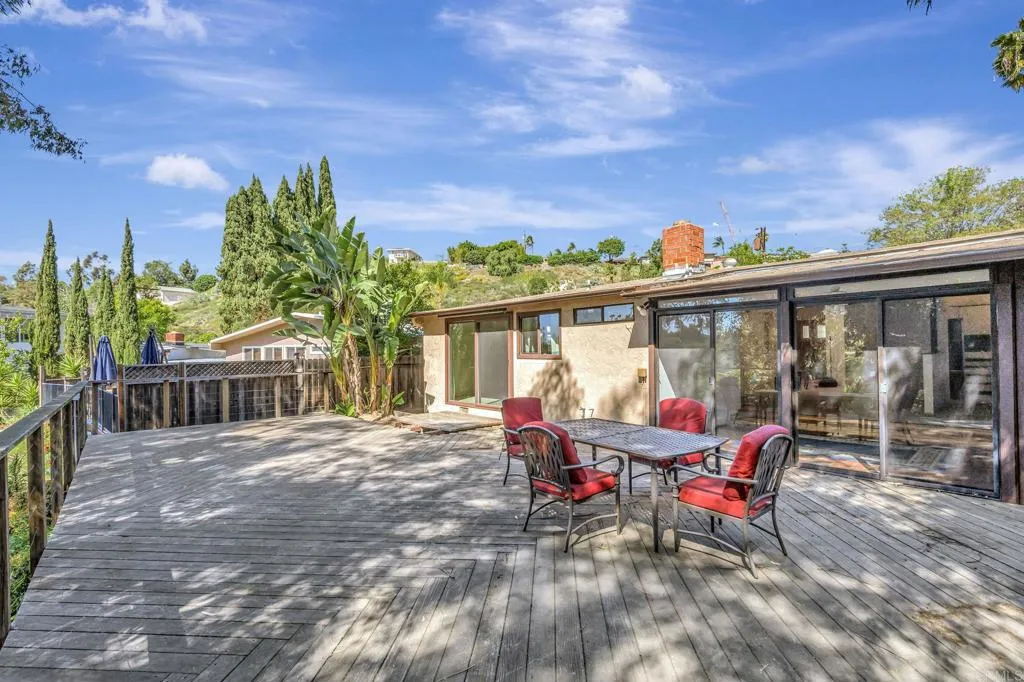 https://cdn.realtyfeed.com/cdn/127/306663090/9e40073ffbc3cd05467a53025e6da06c.webp