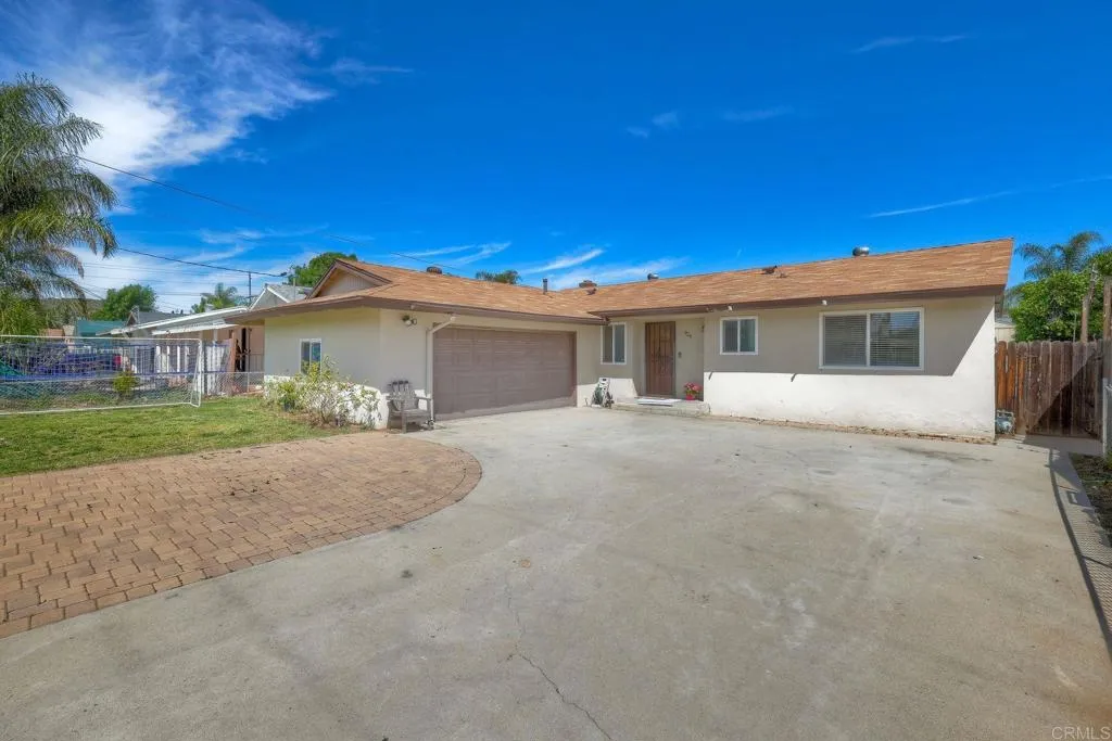 https://cdn.realtyfeed.com/cdn/127/306663256/0da94cf429024848f0a964a5ba773bed.webp