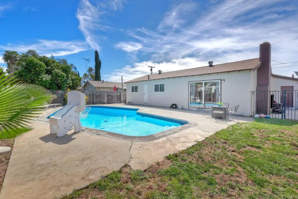 https://cdn.realtyfeed.com/cdn/127/306663256/d6f7238ce0cacc920d5fbe02d4ca3f3e.webp