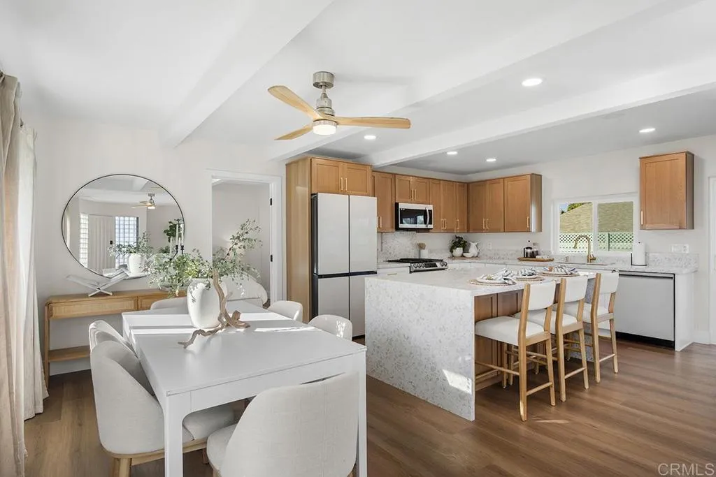 2010 Kingsbridge Way, Oxnard, CA, 93035