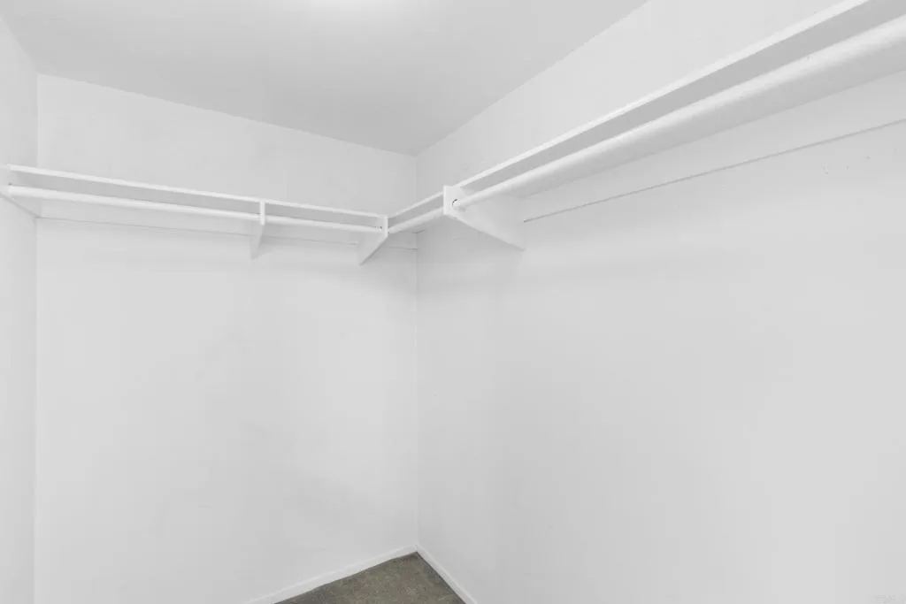 https://cdn.realtyfeed.com/cdn/127/306663410/8835e3b2cc04a76c733d494cfefe4615.webp