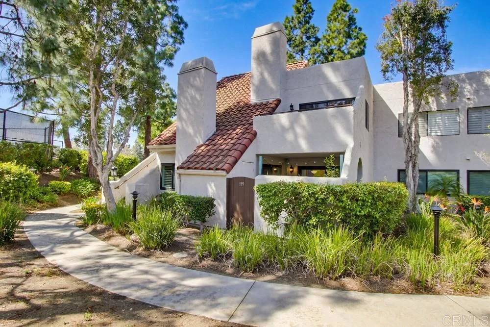 https://cdn.realtyfeed.com/cdn/127/306663438/6ac082884636d779d0e09972d5e98d53.webp