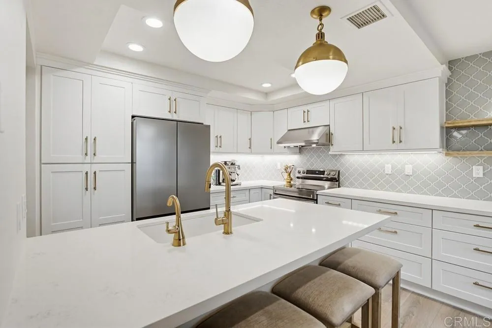 https://cdn.realtyfeed.com/cdn/127/306663438/b08d938a01c43ead52c5aec5a824117d.webp