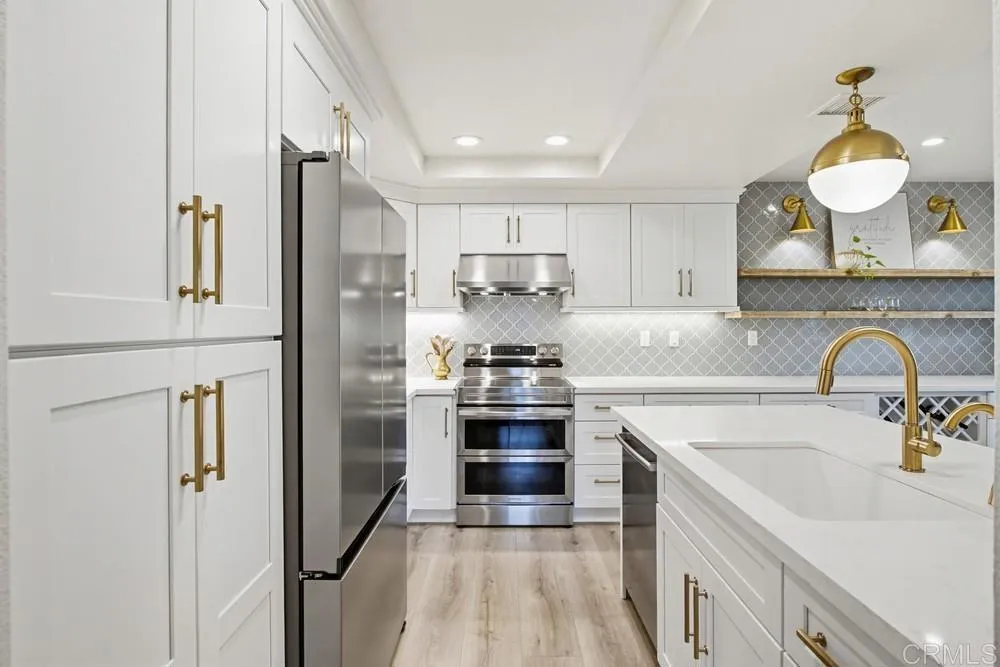 https://cdn.realtyfeed.com/cdn/127/306663438/d49e0becb7934041aac654365eb0a666.webp