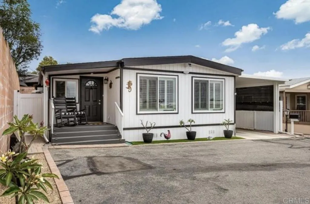 https://cdn.realtyfeed.com/cdn/127/306663501/e787068e91c84a86821e26585555ba42.webp