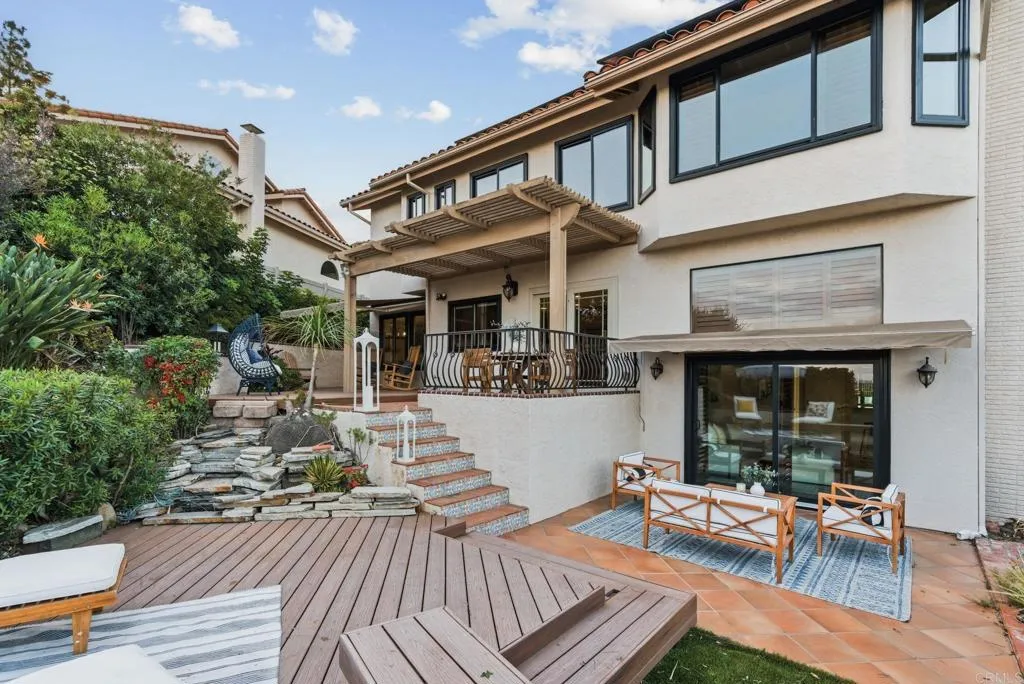 https://cdn.realtyfeed.com/cdn/127/306663505/872b22bba316e93756d0cf41bf9a619d.webp