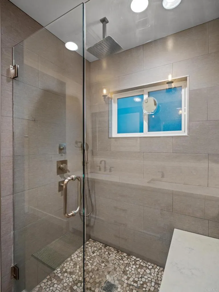 https://cdn.realtyfeed.com/cdn/127/306663542/a54503996208bbd73ddb1b380ab11b65.webp