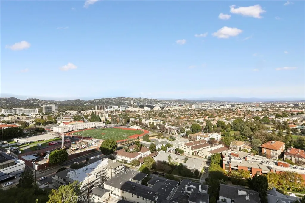 Los Angeles, CA 90067