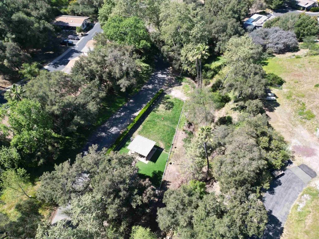 https://cdn.realtyfeed.com/cdn/127/306663578/16597233708cbf9ae9b32841fa0f1fe4.webp