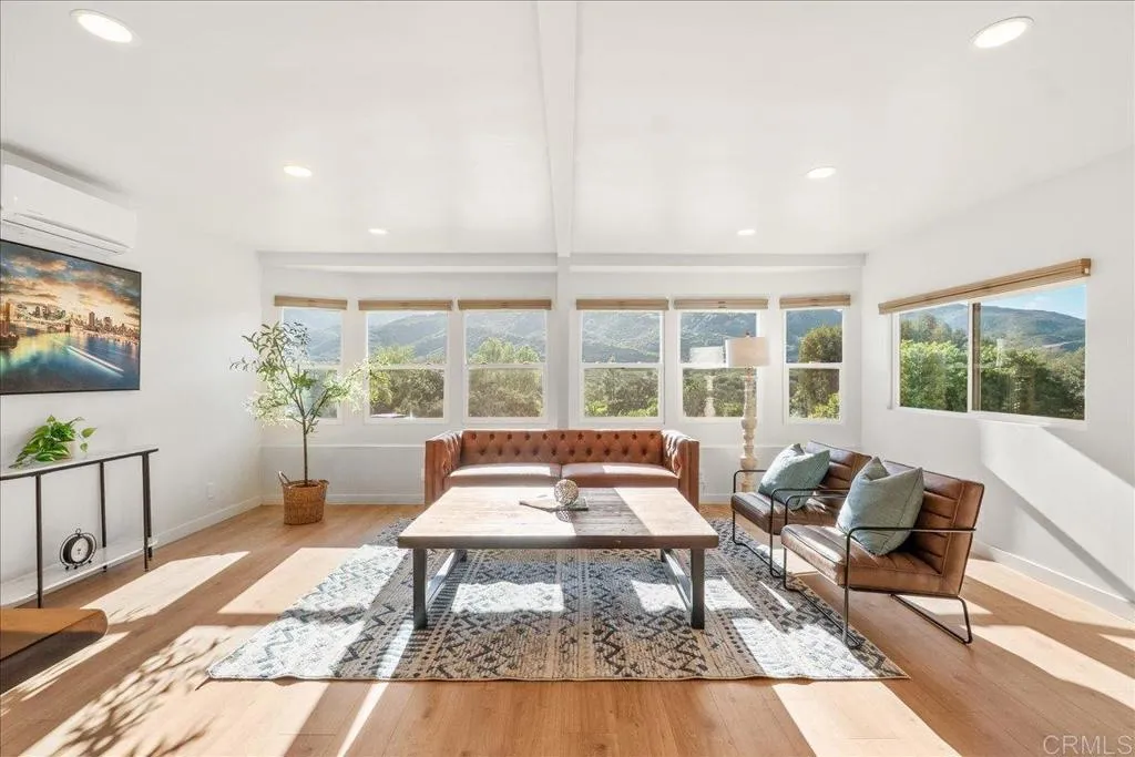 https://cdn.realtyfeed.com/cdn/127/306663578/d04f2c9656c05c2f549485bce38799c4.webp