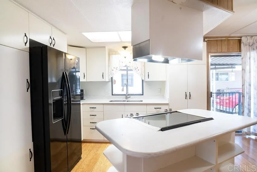 https://cdn.realtyfeed.com/cdn/127/306663644/8f1b964416151ef09ae97b7d9527616a.webp