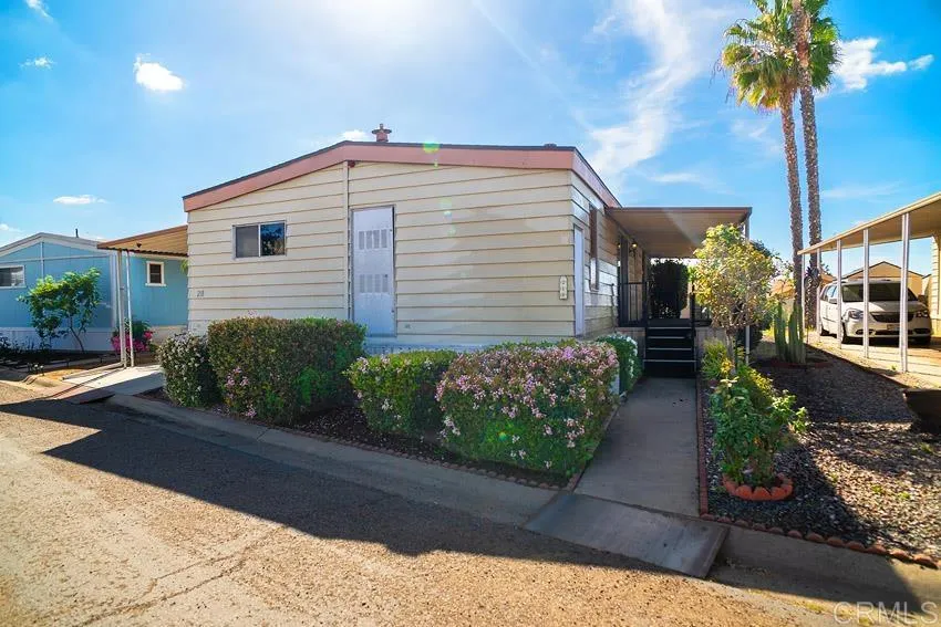 https://cdn.realtyfeed.com/cdn/127/306663644/a690172d33c14476f34fad0674f54902.webp