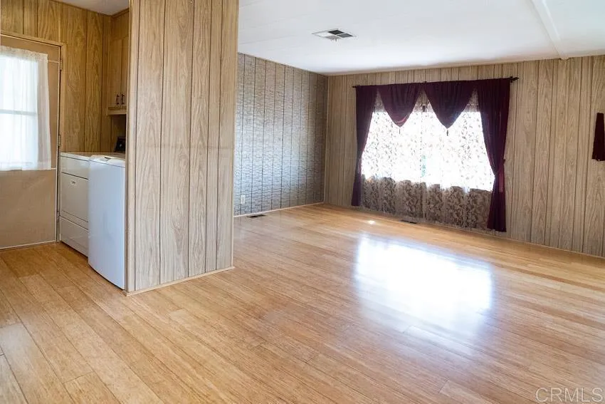 https://cdn.realtyfeed.com/cdn/127/306663644/ebab075884783657d89228781a6a03f5.webp