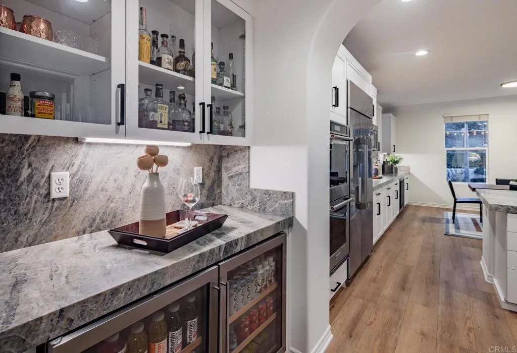 https://cdn.realtyfeed.com/cdn/127/306663652/3f451fa6ea490f8aff1eaa11604ee8af.webp