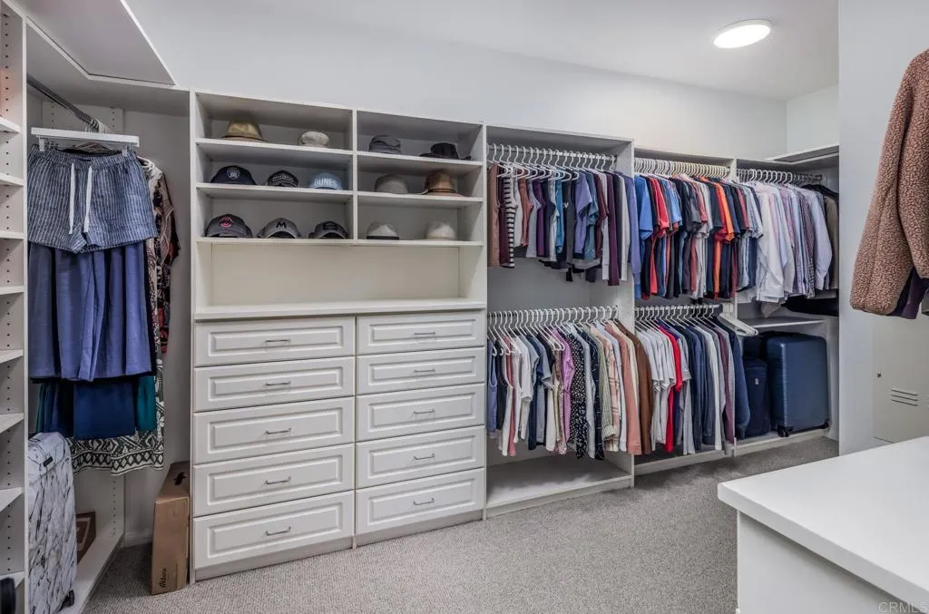 https://cdn.realtyfeed.com/cdn/127/306663652/cc3878d7d7b46b01e412a8a105bae6c7.webp