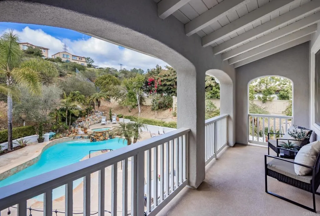 https://cdn.realtyfeed.com/cdn/127/306663652/f30f4c00cb6f7ee2fa4010c79d65fbfd.webp