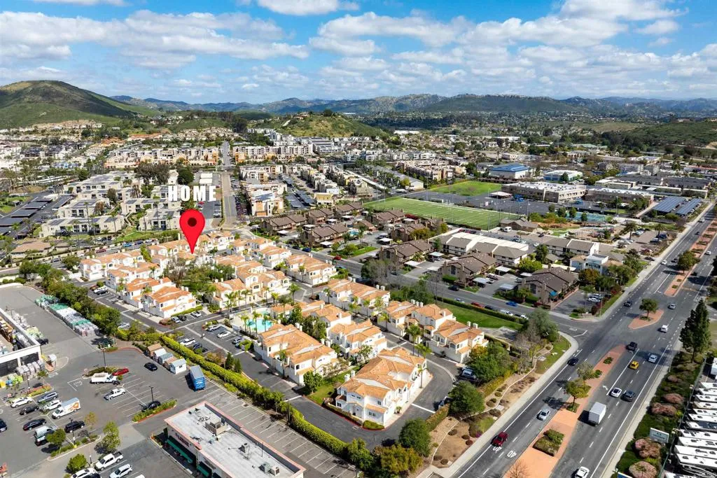 https://cdn.realtyfeed.com/cdn/127/306663654/c695e61892ab9478c6802d0db1b8e669.webp