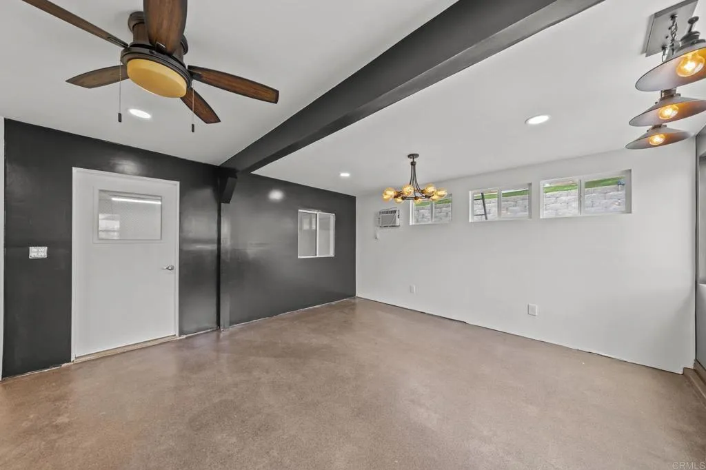 https://cdn.realtyfeed.com/cdn/127/306663716/6cc432d410eb77659e5ff549ee9420f5.webp