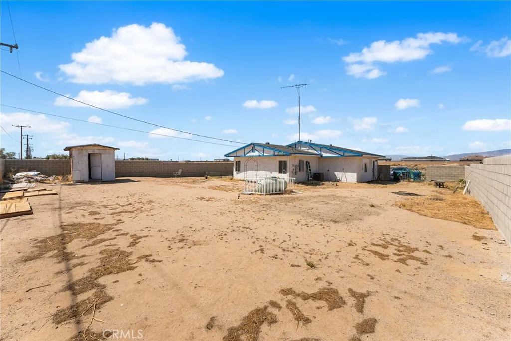 20116 Neuralia, California City, CA, 93505
