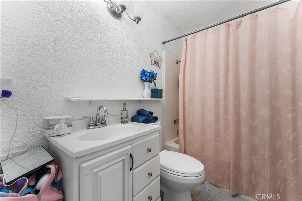 20116 Neuralia, California City, CA, 93505