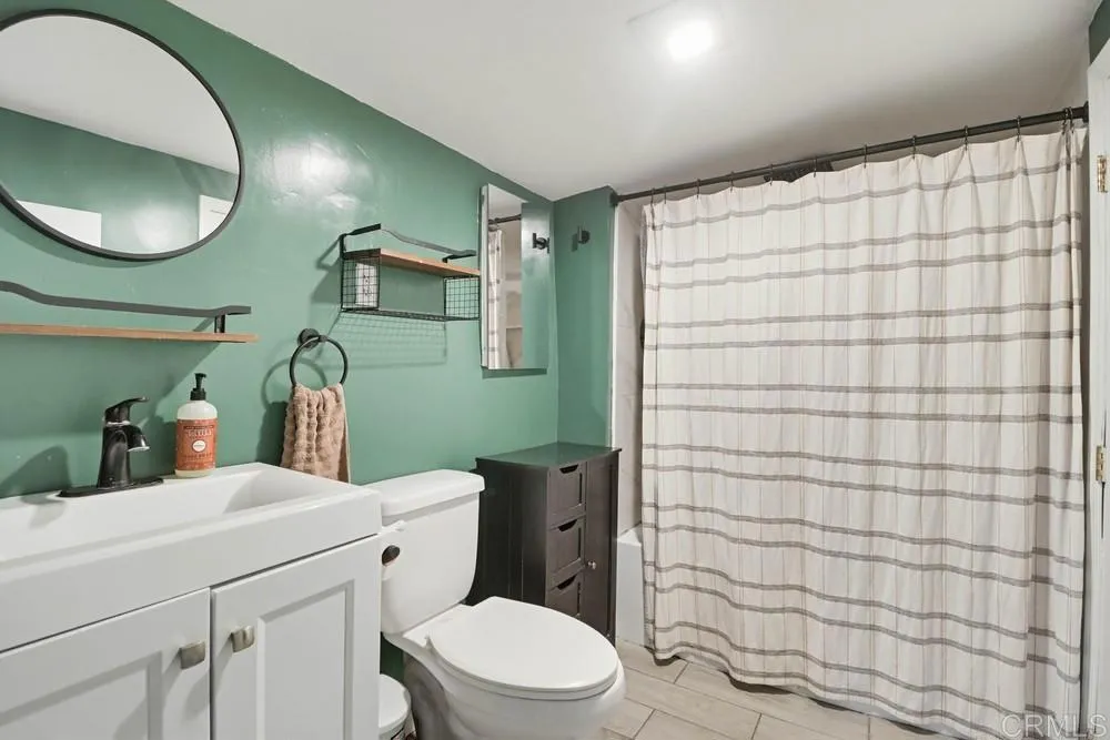https://cdn.realtyfeed.com/cdn/127/306663763/97c5094c4bc18d97543e9659f2c986b4.webp