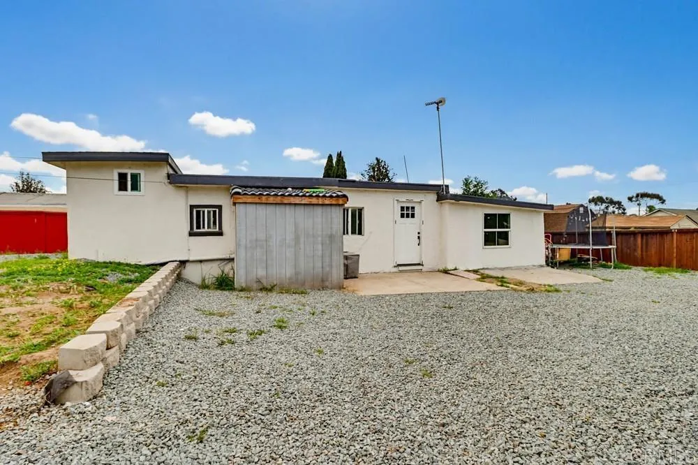 https://cdn.realtyfeed.com/cdn/127/306663763/9cc72be6b11ae69ad21b868d73f4f504.webp