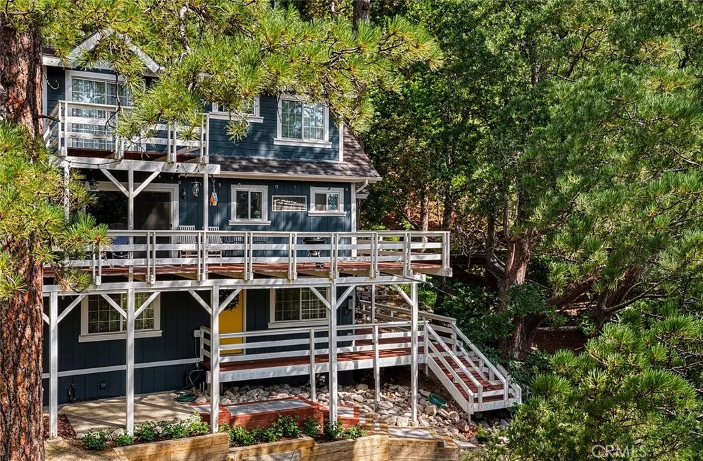 Lake Arrowhead, CA 92352