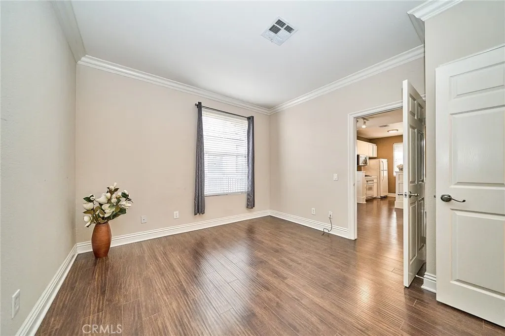 https://cdn.realtyfeed.com/cdn/127/306663797/2413a395764cea05a234292a9d3295ce.webp