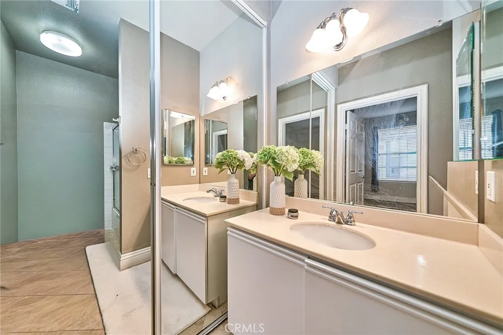 https://cdn.realtyfeed.com/cdn/127/306663797/63e0a0510a33fba9f4e55a86d26a9bc7.webp