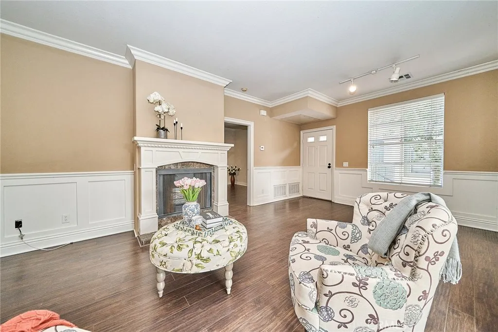 https://cdn.realtyfeed.com/cdn/127/306663797/91214cb65c0611c9adfae00dd22f5484.webp