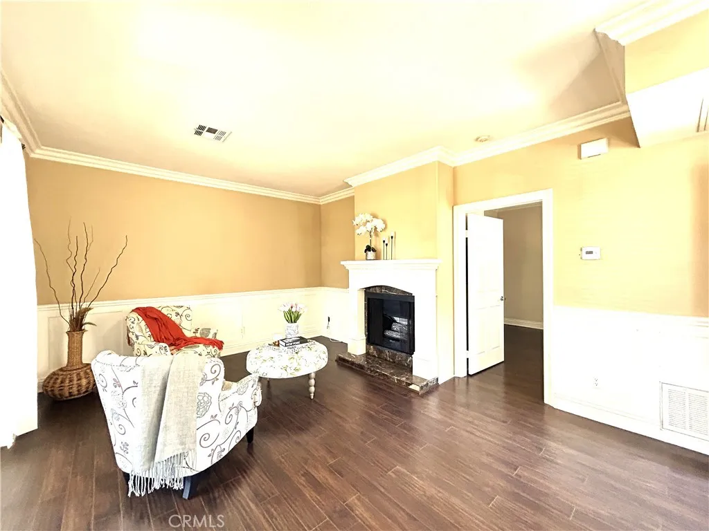 Photo #6: TR26053632 Listing: Photo #6