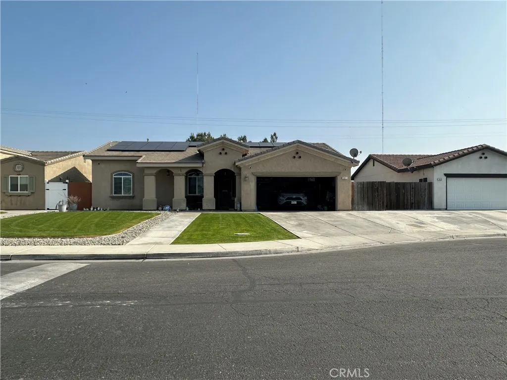1611 Brea Street, Bakersfield, CA 93307 - Photo 2 of 23, Bakersfield, CA