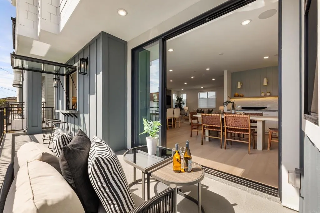 https://cdn.realtyfeed.com/cdn/127/306663811/02ad503931e24123d9feceb9e6d60d49.webp
