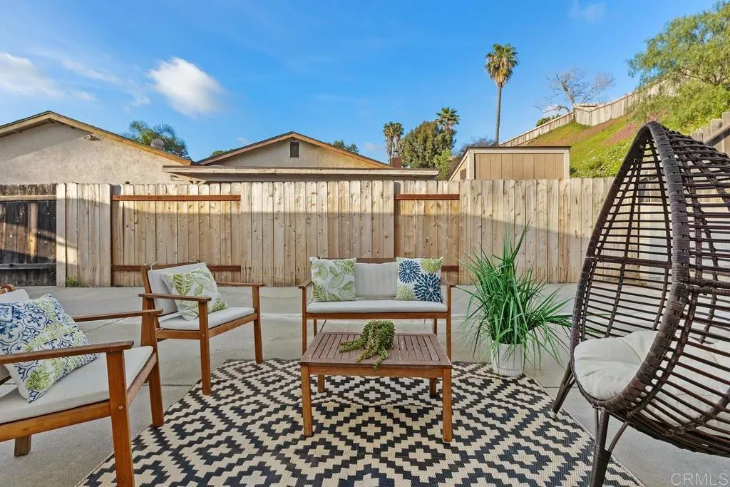 https://cdn.realtyfeed.com/cdn/127/306663819/b013b66ce0e9ac20c2281a15deace9a0.webp