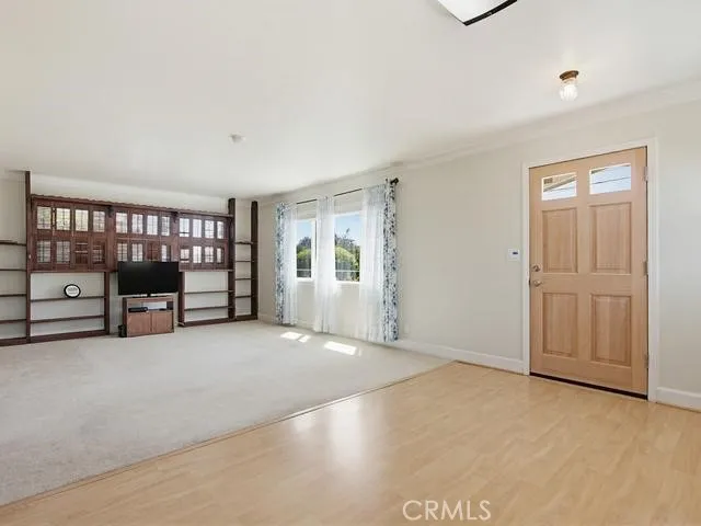 https://cdn.realtyfeed.com/cdn/127/306663824/2d20f0c9d6d2835dadf9a643d731db2a.webp