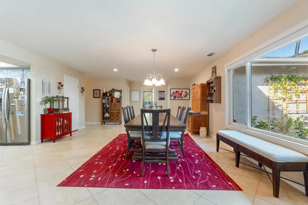 https://cdn.realtyfeed.com/cdn/127/306663875/28e0774884cdb71fc8062311f8c51b00.webp