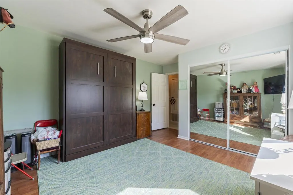 https://cdn.realtyfeed.com/cdn/127/306663875/33032983a51acb299bd11243f79927ca.webp