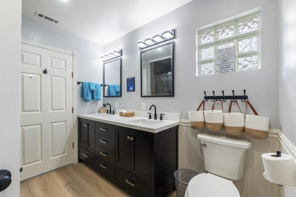 https://cdn.realtyfeed.com/cdn/127/306663875/b1e19de52cc6a19c352050864832acd3.webp
