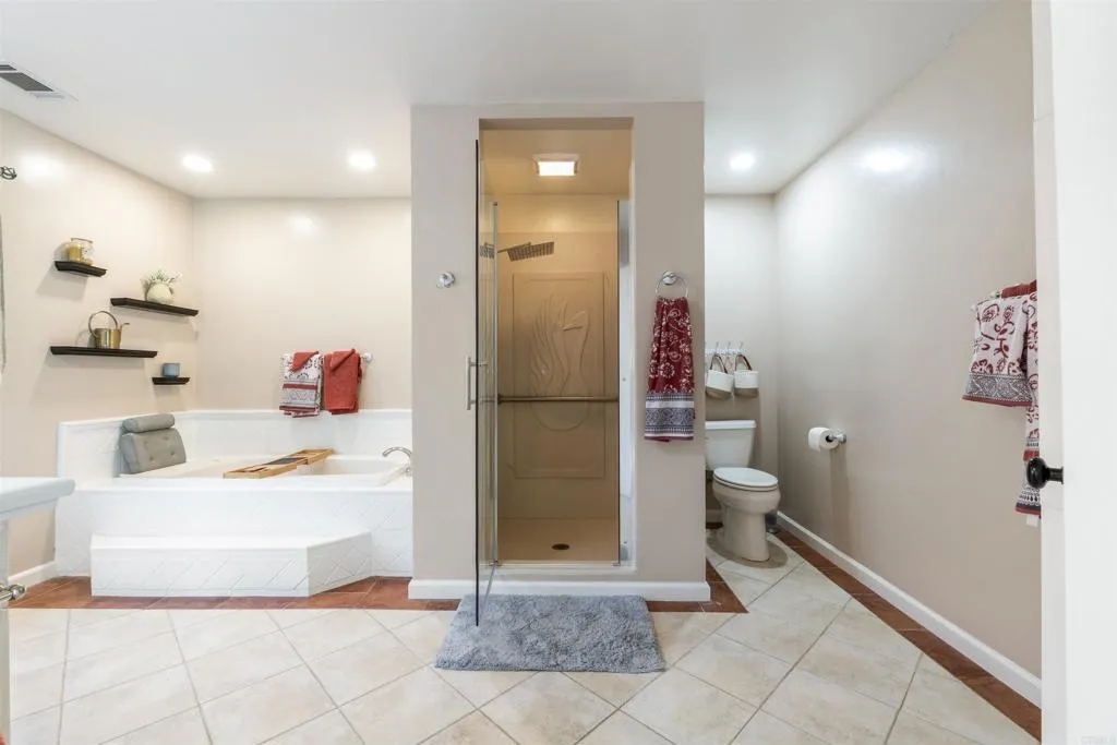 https://cdn.realtyfeed.com/cdn/127/306663875/bea3232dd4694234126d42c151300b78.webp