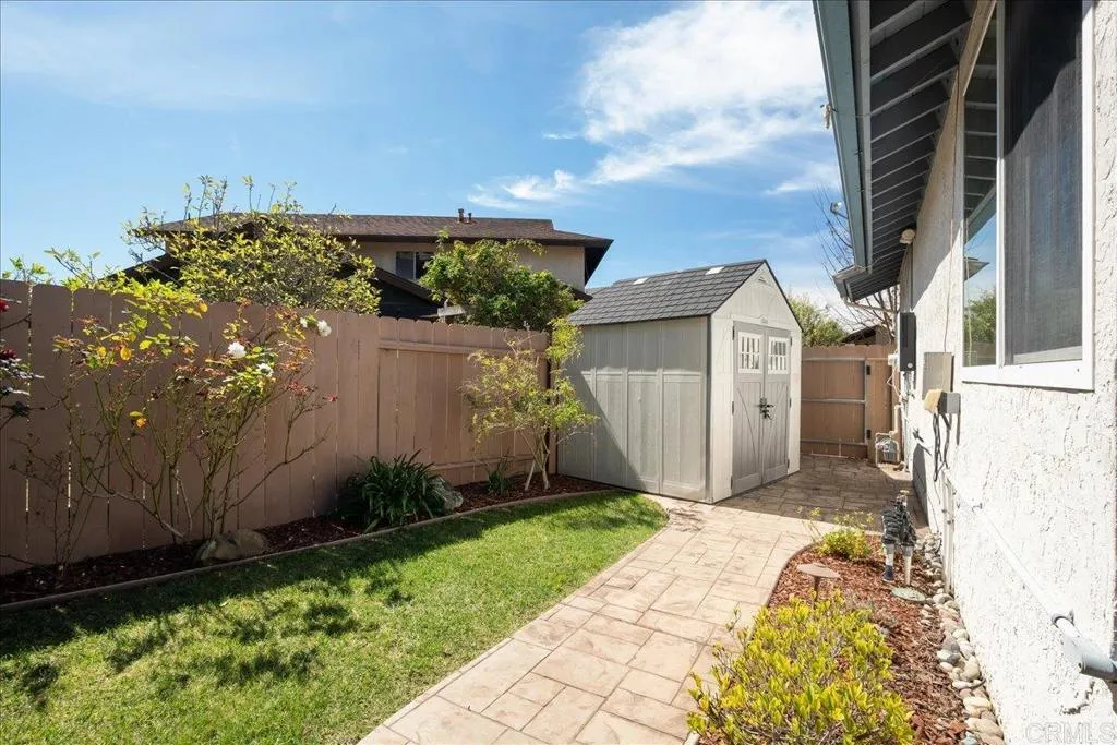 https://cdn.realtyfeed.com/cdn/127/306664003/8de8f1836157c3f1791346861a3c6ffa.webp