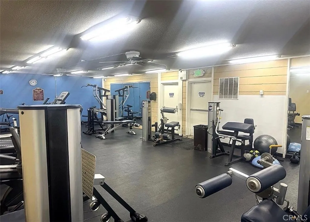 https://cdn.realtyfeed.com/cdn/127/306664065/e92101600348ccde84676431003d9014.webp