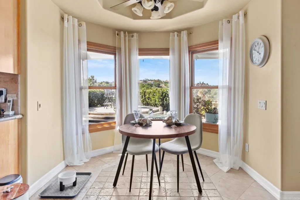 28623 Willow Park, Escondido, CA, 92026